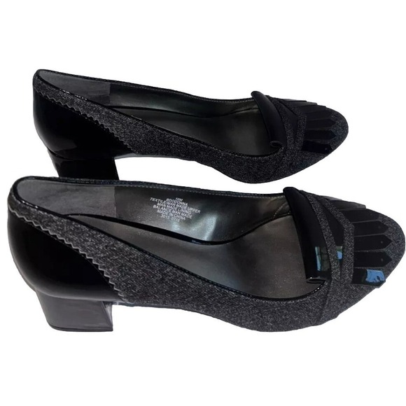 Bandolino Wedge 2" Heels Bdodonna 10 M Grey w/Black fridge on Top. New - Picture 9 of 12